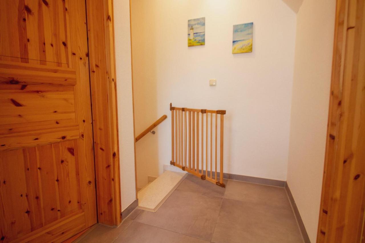 Appartamento Haus Leuchtturm - Flut Krummhörn Esterno foto